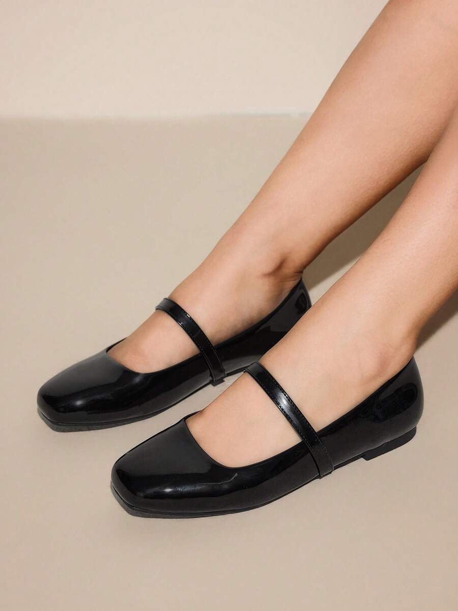 CUCCOO CURVES Wide Fit Women's Fashion Black Mary Jane Square Toe Comfortable Flat Shoes, Versatile For Daily Wear And Commuting, Plus Size - Black - View 1