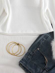 这款专为少女设计的新款长袖吊带露肩蝴蝶结上衣现已上市。它舒适、时尚、优雅、甜美、可爱、活泼、独特，是日常穿搭的必备单品。 - 白色 - 查看 4