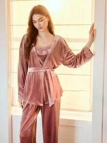 MOTF PREMIUM 3PCS CONTRAST LACE VELVET PAJAMA SET - Dusty Pink - View 7