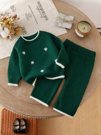 SHEIN Vintaside Kids 2pcs Baby Girls Embroidered Sweater & Wide Leg Pants Set, Casual Knit Outfit Suitable For Playground, Parent-Child Activities, Outdoor Photography Autumn And Winter Two Piece Suit Baby Girl Warm Sets Knit Two Piece Toddler Baby Set Autumn Winter Season Baby Girl Knitted Outfits Baby Girl Warm Sets Two Piece Winter Outfits For Toddler Girl Knit Two Piece Toddler Baby Knitted Set Toddler Knit Two Piece Green Baby Sweater Outfit Baby Warm Sets Autumn Winter Two Piece Suit