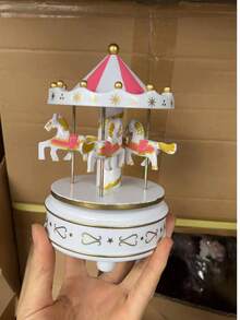 SHEIN Basic living Msic Box - Sky City & Rotating Carousel & Classical Eight Tune Home Decor & Creative Gift For Couples' Birthday Birthday Gifts Graduation