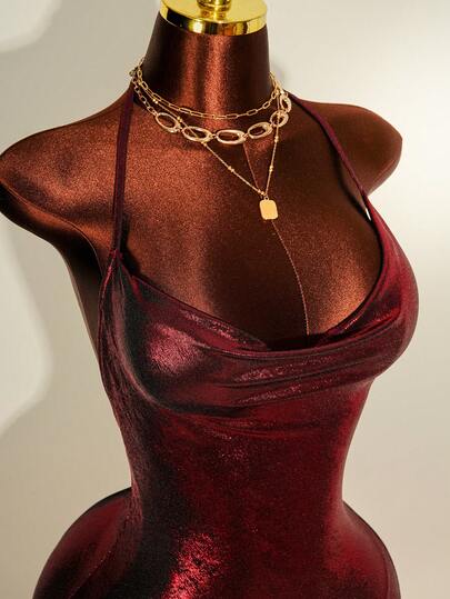 EgrlEra 垂领露背性感派对迷你连衣裙