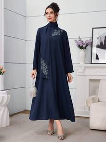 Al Najma 女士优雅时尚日常贴花长款阿拉伯连衣裙 - 藏蓝色 - 查看 4