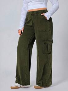 SHEIN Essnce Plus Size Plain Simple Casual Jeans - Army Green - View 4