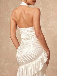 Lumalex Đầm dạ hội satin bóng mượt, co giãn, xếp ly phức tạp, bất đối xứng, cổ yếm, eo thon, dáng đuôi cá, thích hợp cho mùa xuân sớm. Đầm dự tiệc sang trọng cho nữ, thích hợp cho năm mới, phong cách mới, yên tĩnh, dạ hội, tụ họp, tiệc tùng, tiệc chiêu đãi, kín đáo, sang trọng cổ điển, lấp lánh, tiệc lễ hội, đi chơi, kỳ nghỉ, ngoài trời, nóng bỏng, nhiều lớp, đám cưới, quà tặng ngày Valentine, trang phục ngày Valentine lãng mạn, mùa tiệc tùng, ID tiệc, phong cách năm mới, đầm dự tiệc, đầm dự tiệc mùa xuân sớm cho mùa thu. - trắng - Xem 9