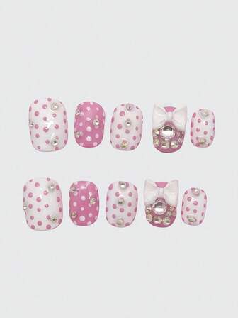 Kawaii Süße spitzenberandete romantische Herz-Ballerina-Stil Schleife weiße Flügel Metall Musiknote rosa Serie handgefertigte falsche Nageltips, massenproduzierten energischen Mädchentragen, geeignet für tägliche Ausflüge und Dates