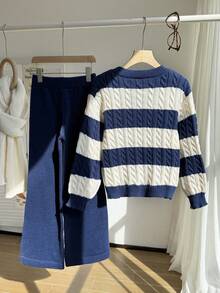 Sparklyn 青少年女孩 V 领时尚蓝白拼色宽条纹针织毛衣和宽松羊毛编织长裤，适合日常外出、度假聚会、秋冬季节 - 藏蓝色 - 查看 2