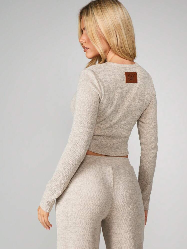 MISSGUIDED Ribbed Knit Crop Top With Button Front Detail Long Sleeve Lounge Top For Comfort