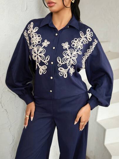 Al Najma Conjunto de camisa de manga larga con hombros caídos y estampado floral y pantalones, estilo árabe para mujer