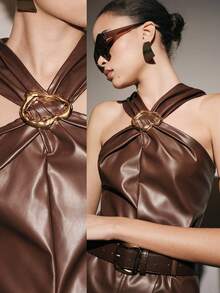 Lumivelle 时尚现代女士纯色百搭无袖褶皱修身短款上衣，复古收腰褶皱领口贴身小码上衣，性感奢华PU吊带背心，Design Sense Pure性感露背无袖上衣，Design Sense颈带吊带独特无袖上衣，复古高端PU皮革领口贴身多层吊带背心 - 鏽棕色 - 查看 9