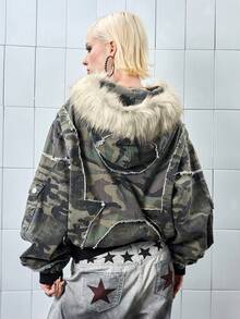 ROMWE Women's Kpop Camouflage Pattern Drop Shoulder Long Sleeve Fur Collar Casual Hooded Denim Jacket - Army Green - View 2