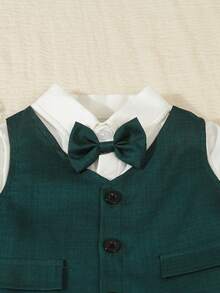 3 pezzi Completo elegante da bambino maschio: Camicia a maniche lunghe in maglia bianca con colletto e fiocco, Gilet monopetto, e Pantaloni casual in vita elastica, Abbigliamento elegante e di stile adatto per feste di compleanno, feste di Natale, battesimi, 1° compleanno, eventi formali, spettacoli, matrimoni, festa di nascità, primavera e autunno