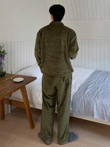 DAZY Men's Thermal Lined Letter Embroidered Shirt & Military Green Pajama Set, Autumn/Winter - Green - View 2