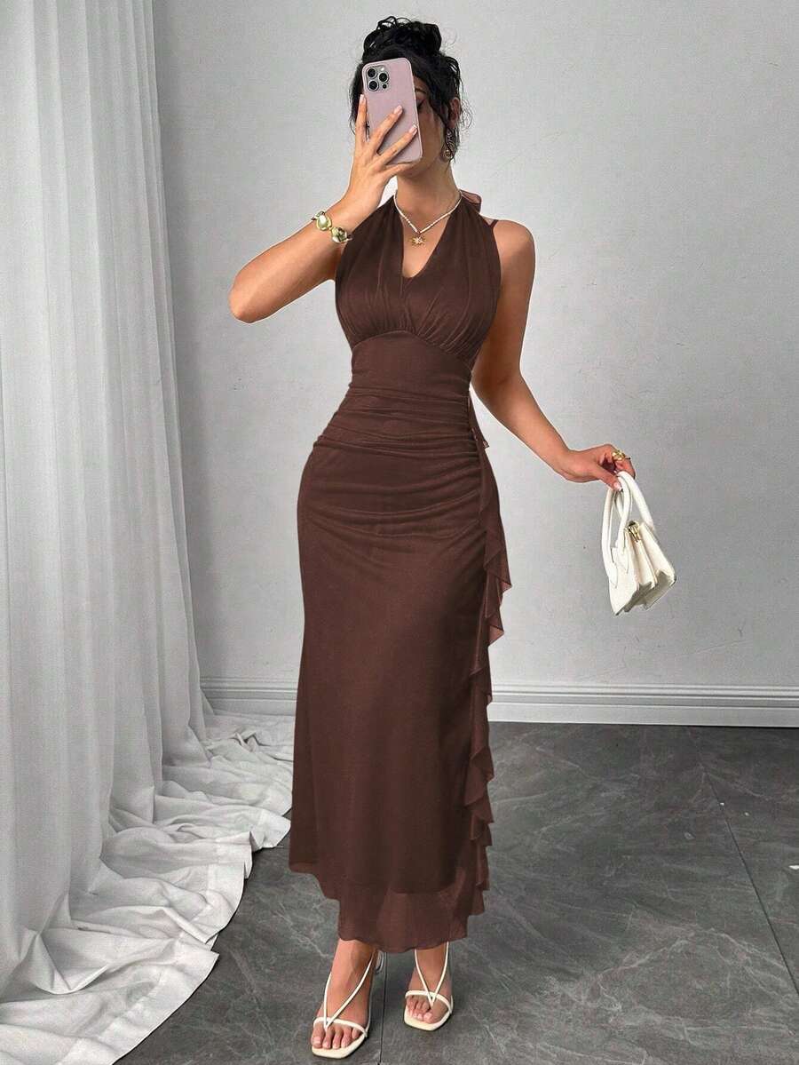 Modelyn 女士优雅简约纯色吊带腰部褶皱侧边荷叶边修身连衣裙 - 棕色 - 查看 1