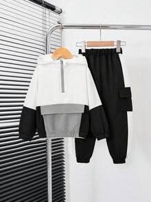 SHEIN Explorewe 2件組小男孩對比色拼接長袖半拉鍊連帽休閒套裝帽衫，秋季款 - 黑與白 - 查看 5
