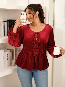 Lounesse قميص عيد الميلاد للنساء ذوات الحجم الكبير مع تصميم فيونكة، متعدد الاستخدامات للارتداء اليومي والأعياد - الأحمر - مشاهدة 3