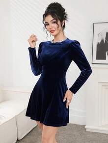 Modelyn 女士优雅浪漫丝绒长袖迷你连衣裙 - 藏蓝色 - 查看 5