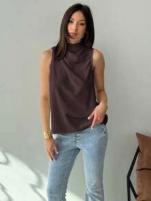 Aloruh Minimalist Commuter Sleeveless Ruched H-Line White Woven Blouse For Women, Spring/Summer - Coffee Brown - View 3