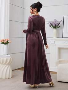 SHEIN Najma Vestido de estilo árabe para mujer con botones delanteros, cintura anudada y mangas largas con dobladillo acampanado - Morado - Ver 2