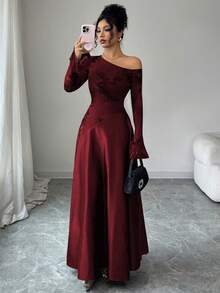 Modelyn 女士秋季棕色性感露肩网纱刺绣长袖高腰A字连衣裙 - 酒紅色 - 查看 5