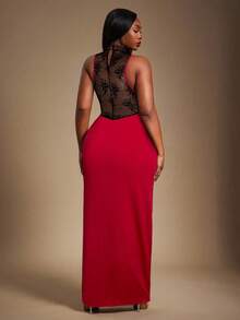 Radiana 大码女装秋冬春夏优雅华丽性感基础款浪漫蕾丝拼接垂褶领修身连衣裙，时尚日常派对礼服，适合舞会、晚宴、邮轮旅行、情人节、音乐节、演唱会等场合。 - 彩色 - 查看 2