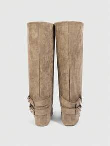 MUSERA 及膝搭扣细节翻边尖头高跟靴，可爱西部风少女日常外出春夏配饰 - 卡其色 - 查看 3