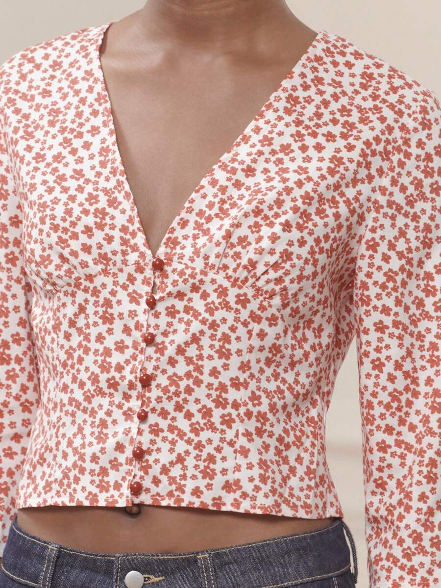 lacRébo Áo cánh tay 3/4 họa tiết hoa đỏ có cổ chữ V sâu và cài nút phía trước, kiểu dáng dễ thương - Đỏ - Xem 1