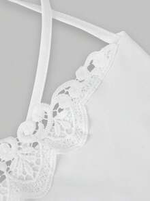 SHEIN Tall CURVE Plus Size Women Solid Color Lace Patchwork Camisole - Black and White - View 3