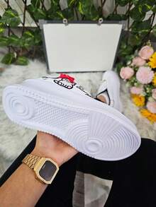 Tenis de Dama Cómodos y Ligeros Con Plataforma Blancos Diseño de Gatito Moño Antideslizante Combina con cualquier Outfit Al aire libre Casual Casa , gym para Caminar Escolar Todas las temporadas Con Cordones ajustables 507 - Blanco y Negro - Ver 4
