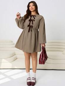 Solflare Đầm casual mới với tay áo phồng, họa tiết bướm, kẻ caro màu Maillard, quần short kaki, cỡ lớn. - Nhiều màu - Xem 4