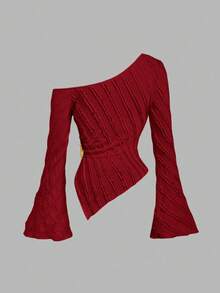 Sweetra Solid Color Flare Sleeve Slim Fit T-Shirt - Red - View 2
