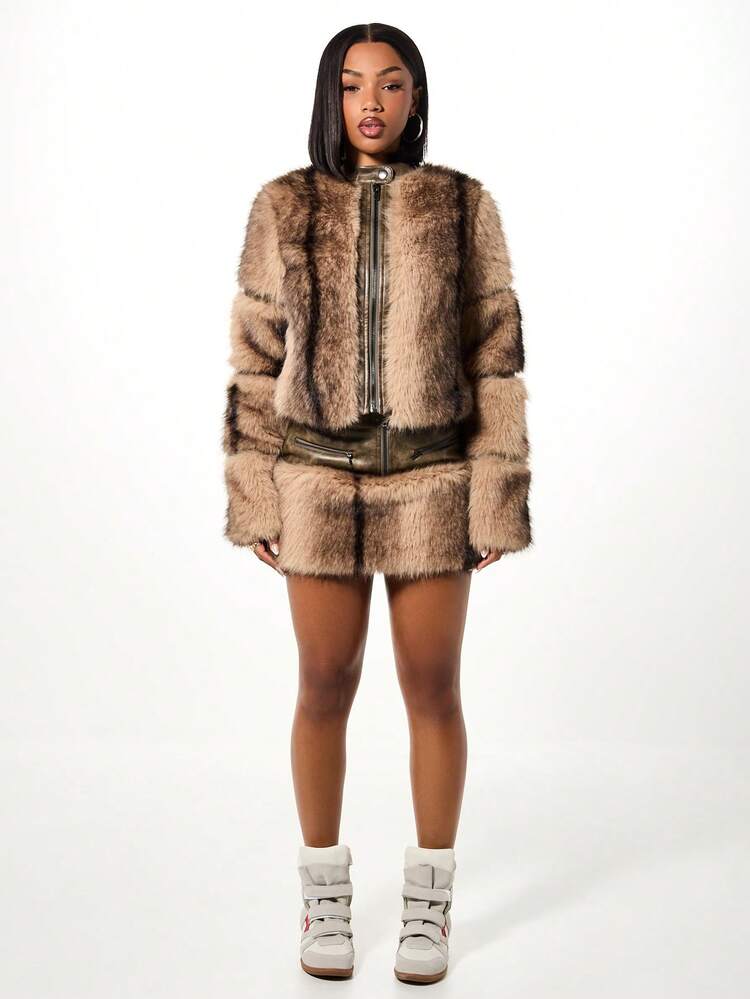 SUMWON WOMEN Faux Fur Biker Mini Skirt With Leather Trim And Zipper Details Fall Winter Edgy Streetwear Fashion - Brown - View 3