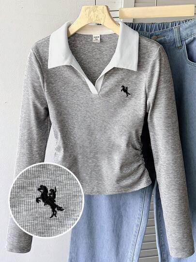 SHEIN 少女撞色 Polo 领长袖修身 T 恤，饰有刺绣图案，腰部褶皱设计，弧形下摆，秋冬款
