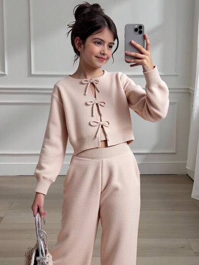 Sparklyn Conjunto de suéter y pantalones de dos piezas para niñas preadolescentes, suéter de punto con corazón rosa y pantalones, cómodo para uso diario, adecuado para bebés en otoño/invierno, de moda y versátil para varias ocasiones