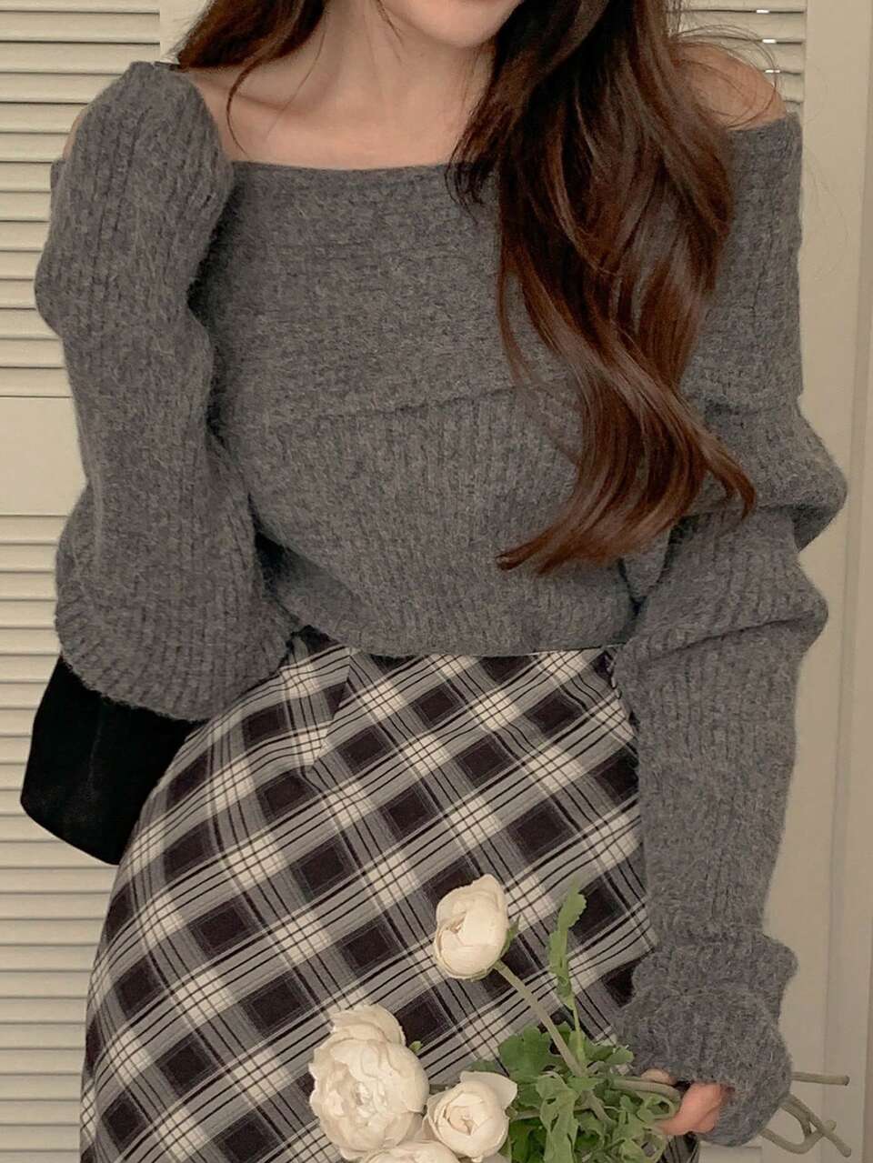 1pc Women's Off-Shoulder Fitted Grey Elegant Sweater