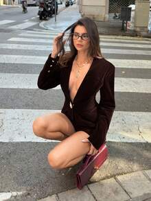 Siren Gaze 2025秋季女装优雅别致丝绒长袖西装外套短裤套装，适合办公室女性，尽显老钱风范，亦可作为派对、婚礼宾客礼服、外出通勤必备单品、冬季过渡时尚、圣诞节和万圣节装扮。 - 咖啡棕 - 查看 5