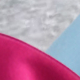 Gris, azul claro y rosa