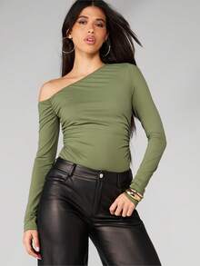 MISSGUIDED Sage One Shoulder Ruched Long Sleeve Bodysuit With Asymmetrical Neckline And Fitted Silhouette For Casual Evening Occasions - Army Green - View 1