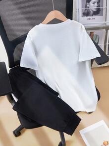 Vacaura Bộ 2 áo phông trắng in hình khuôn mặt thường ngày và quần nỉ đen cho bé trai, thích hợp mặc khi chơi thể thao, mặc hàng ngày, đi làm, đi học - Đen và trắng - Xem 2