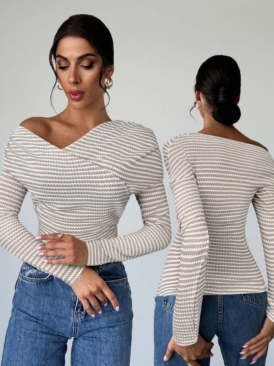 Firerie Damen Strukturiertes gestreiftes asymmetrisches Kragen Wickel Langarm T-Shirt Top, Gestreiftes Damen Bluse, Wickel Langarm Damen T-Shirt, Gestreiftes T-Shirt, Gerafftes T-Shirt, Schulterfrei Konvertibles T-Shirt Top, geeignet für Frühling, Sommer, Herbst, Winter, Pendeln, Elegant, Lässig, Alltag, Bürokleidung - Verschiedenfarbig - Übersicht 1