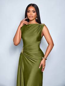 SOLERSUN 女士优雅纯色金属装饰修身秋冬连衣裙，适合日常通勤、购物、派对、聚会等场合。 - 軍綠色 - 查看 5