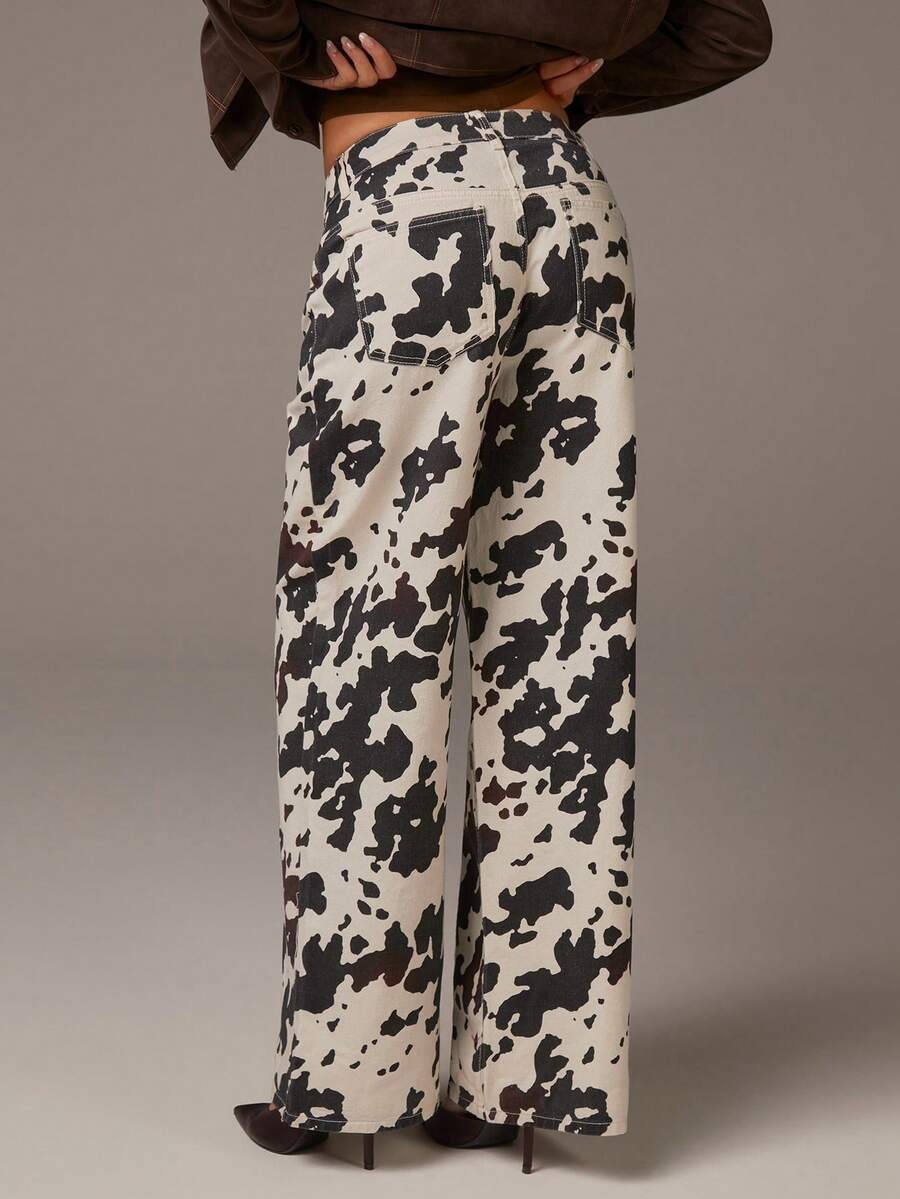 Athîral Denim Women's Contrast Color All-Over Print Straight Loose Fit Fashionable Versatile Jeans - Multicolor - View 1