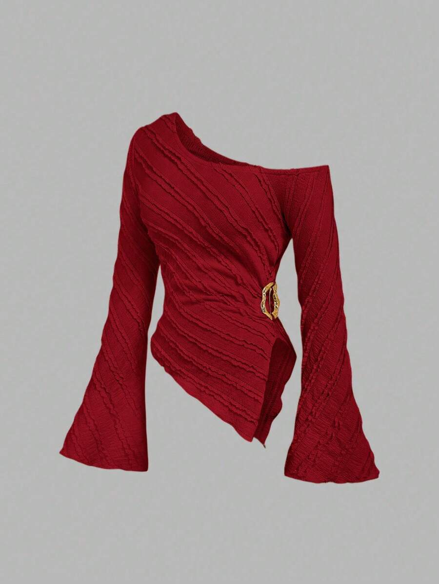 Sweetra Solid Color Flare Sleeve Slim Fit T-Shirt - Red - View 1