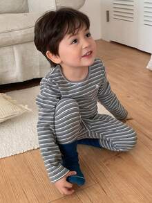 DAZY 2pcs Toddler Boys' Round Neck Striped Cartoon Embroidered Top And Pants Pajama Set - Grey - View 1
