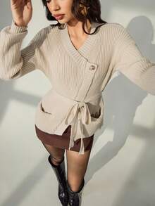 Bluhae 新款女士V领开衫，欧美风撞色优雅简约时尚针织上衣 - 杏色 - 查看 5