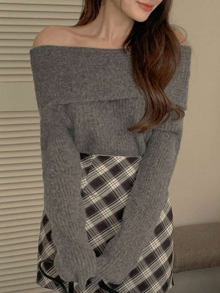 1pc Women's Off-Shoulder Fitted Grey Elegant Sweater