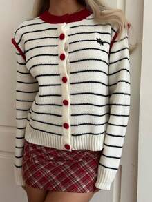 CovetEZ Cárdigan casual de punto para mujer con patrón de caballero y bloques de color a rayas, adecuado para otoño/invierno - Blanco y Negro - Ver 3
