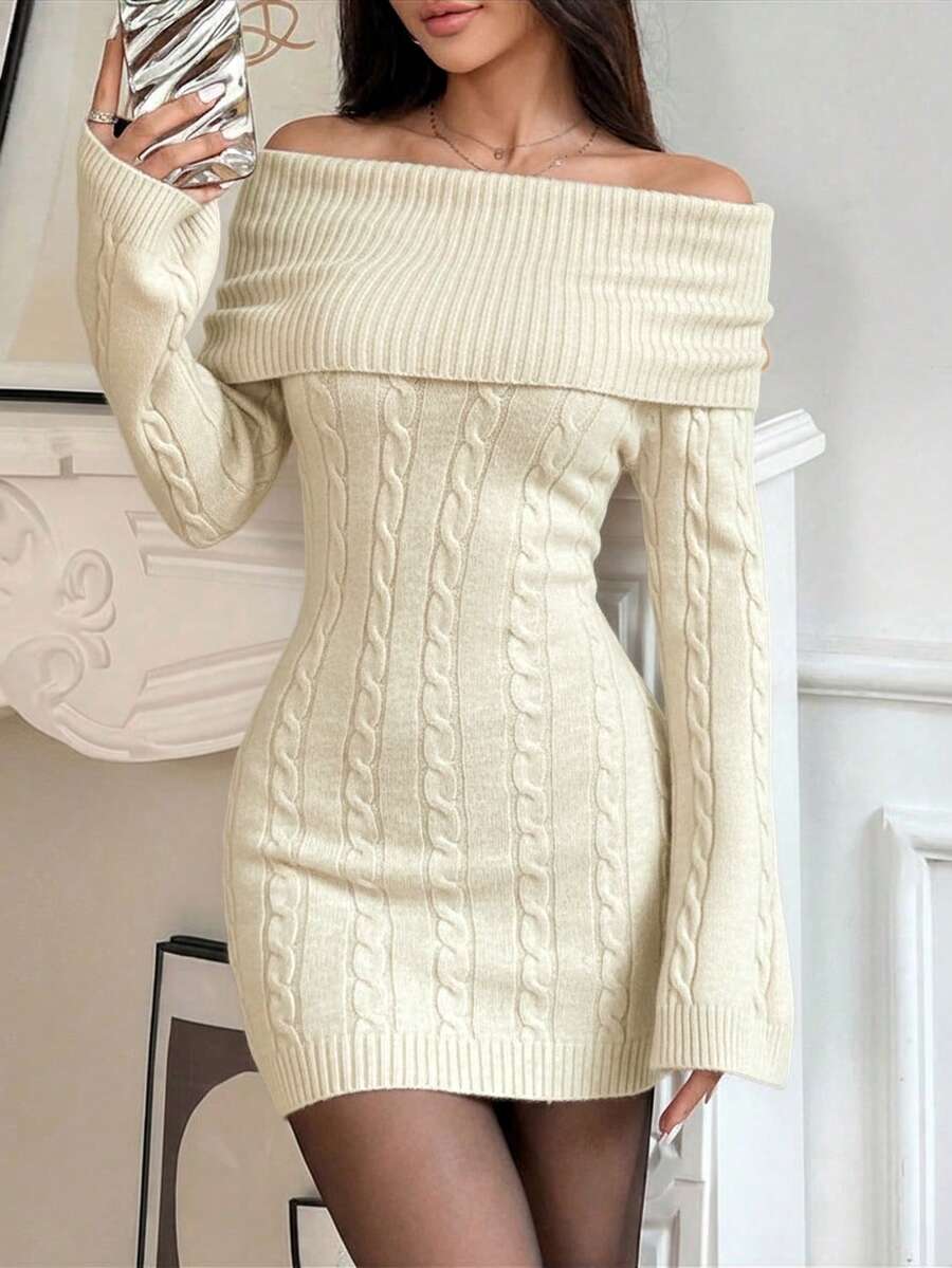 SHEIN EZwear Vestido suéter curto casual feminino branco creme com ombros à mostra e mangas compridas, ideal para outono e inverno. Perfeito para o inverno e para o Natal. - Creme - Ver 1