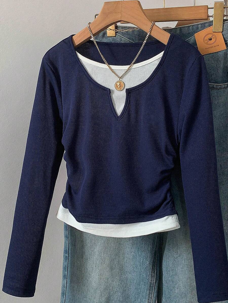 SHEIN 少女海军蓝白拼接腰部褶皱修身小Logo印花长袖针织休闲T恤 - 藍白色 - 查看 1