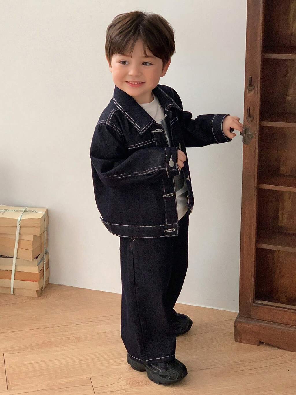 Conjunto de 2 Peças Top de Denim Vintage Lavada e Calça Jeans para Meninos Pequenos